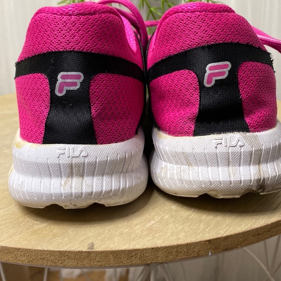 Fila running shoes - Picture 4 of 8